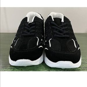 🆕 Revolution Black & White Sneakers